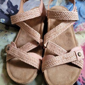 Taos Trulie Stone Sandal